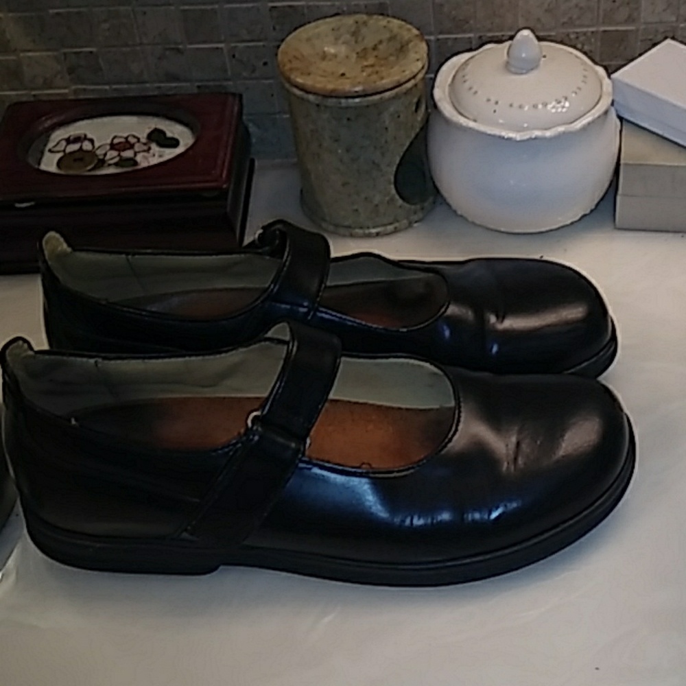 EUC Birkenstock Footprints maryjanes sz 42 narrow